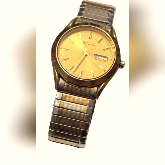 SEIKO Mens Essential SGP Champagne/Gold 5D8140 Used/Original Band NICE L@@K!